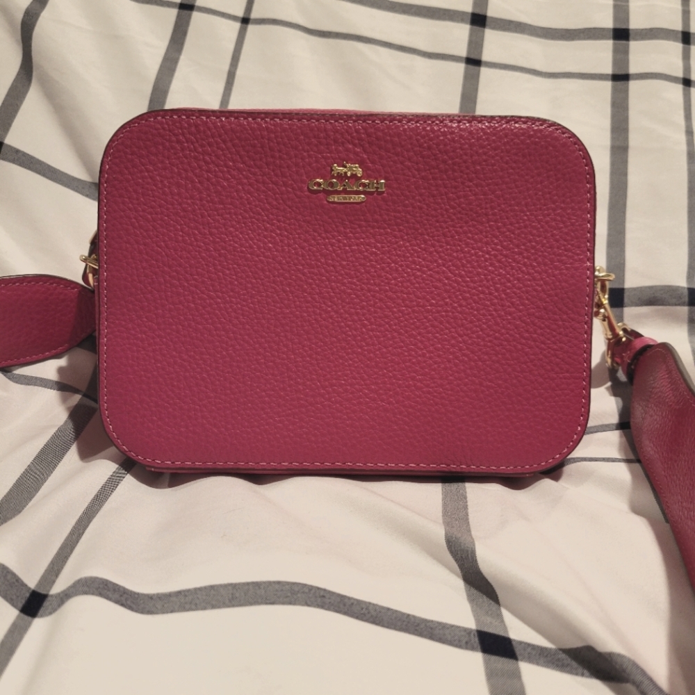 NWOT Coach mini camera bag bright pink adjustable strap for crossbody Perf. Cond